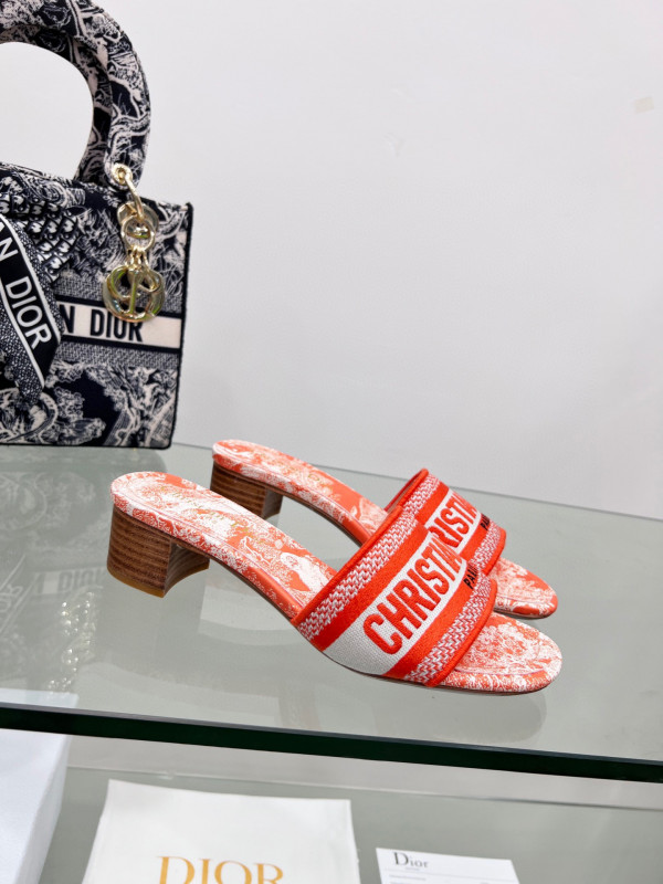 D*or dway heeled slide