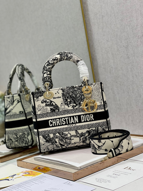 D*or medium lady d-lite bag