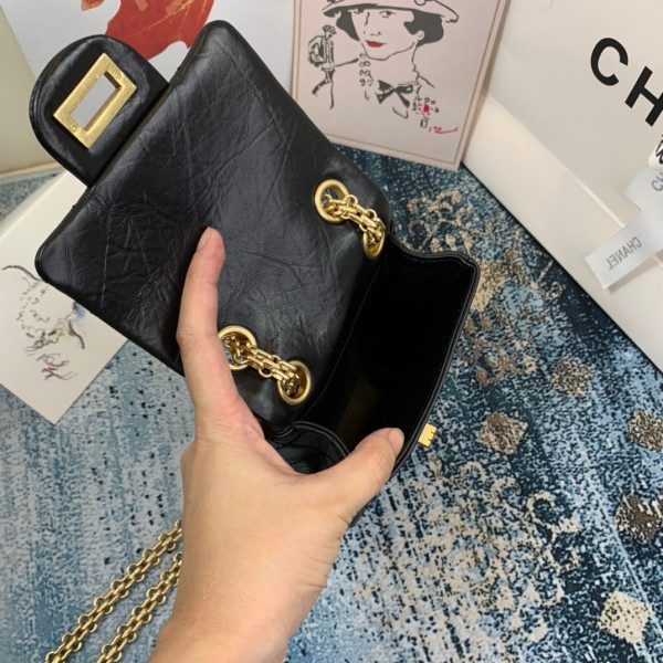CL FLAP BAG
