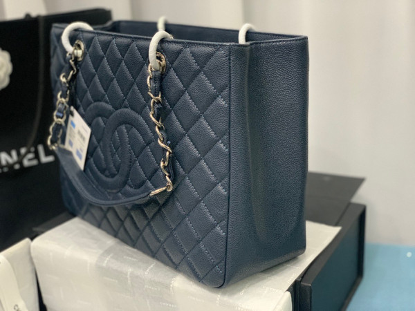 CL TOTE BAG
