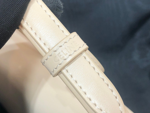 Ce**e triomphe shoulder bag
