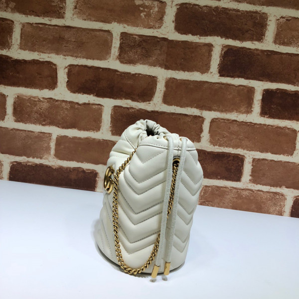 G*u*i gg marmont mini bucket bag
