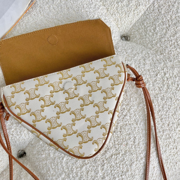 Ce**e triangle bag