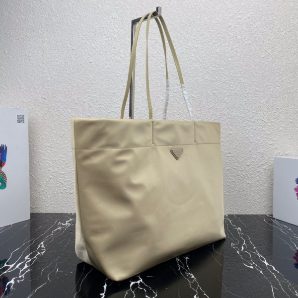Pra*a re-nylon and saffiano leather tote bag