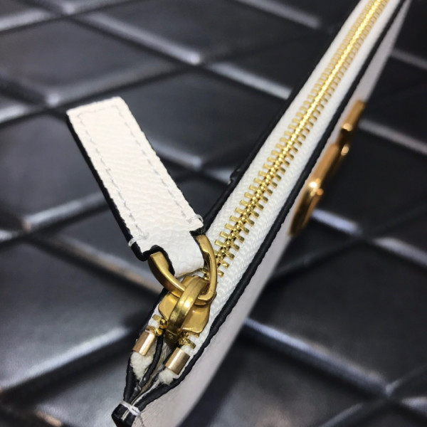 VALENTINO VSLING CLUTCH