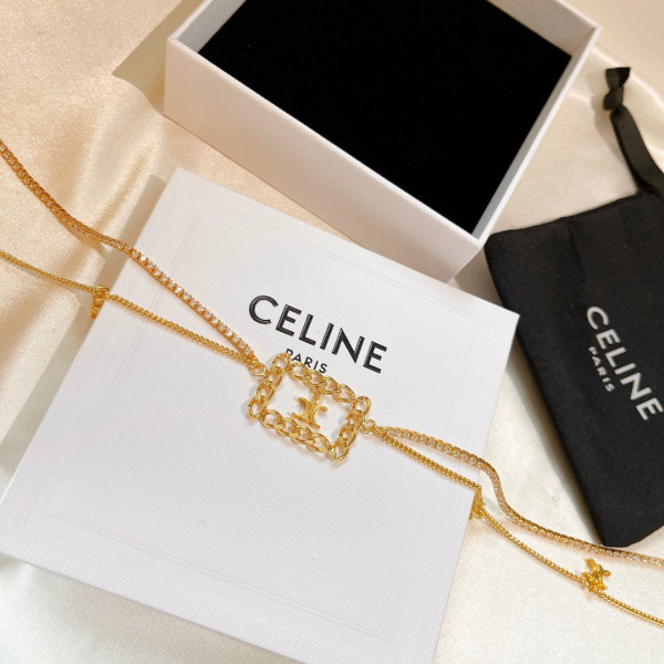 Ce**e necklace