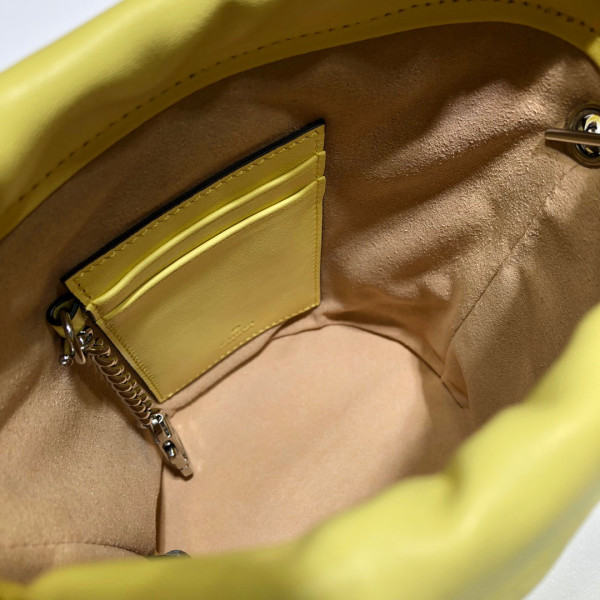 G*u*i gg marmont mini bucket bag