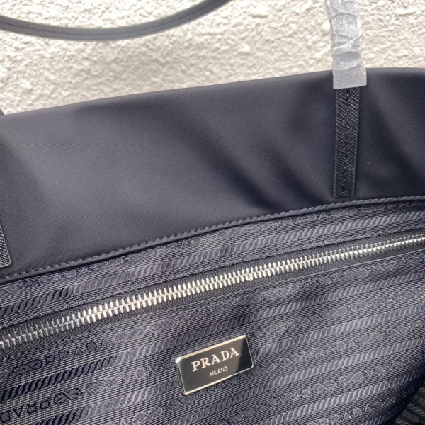 Pra*a re-nylon and saffiano leather tote bag