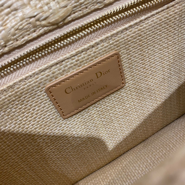 D*or 30 montaigne bag