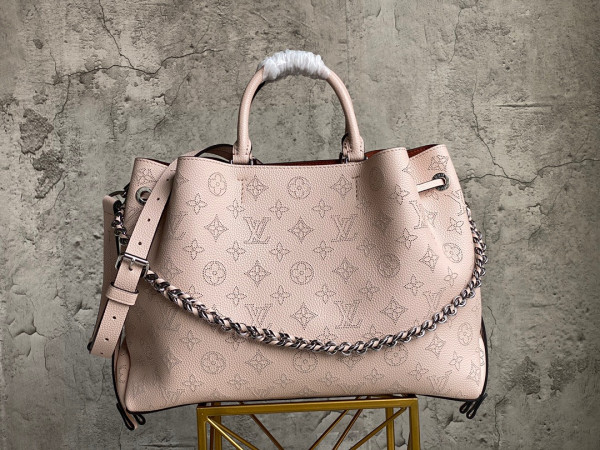 l**is V*t*n bella tote