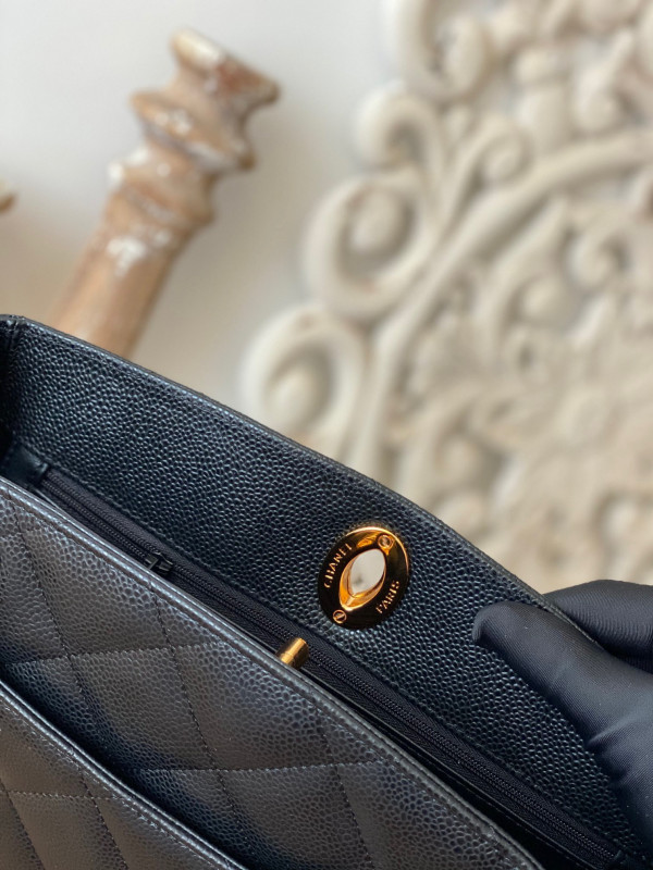CL VINTAGE TOTE