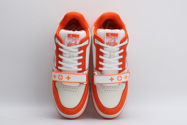 l**is V*t*n trainer sneaker
