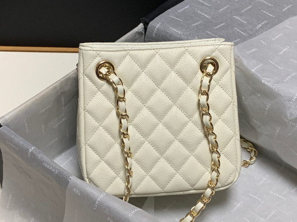 CL BUCKET BAG