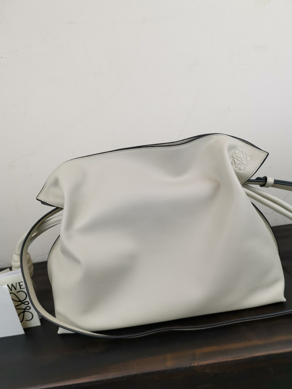 LOEWE Flamenco clutch