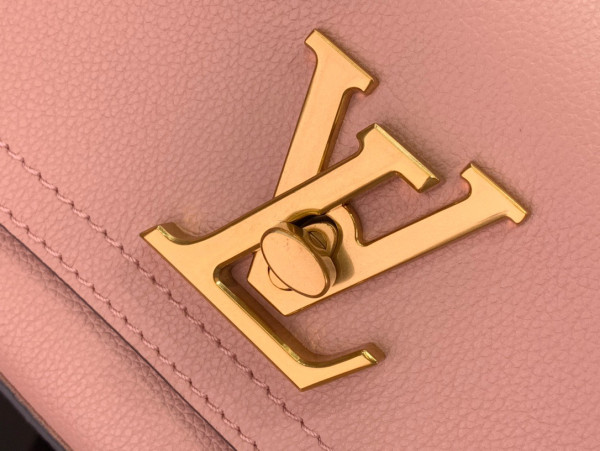 l**is V*t*n lockme chain pm