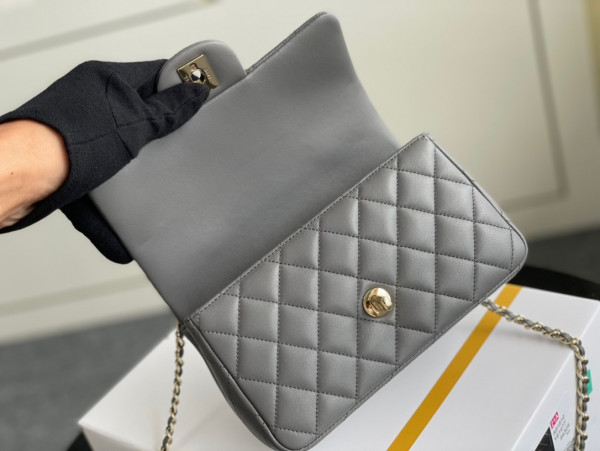 CL MINI FLAP BAG WITH TOP HANDLE