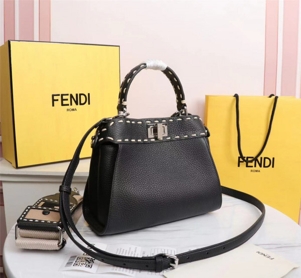 F**di peekaboo mini bag-18-23-11cm