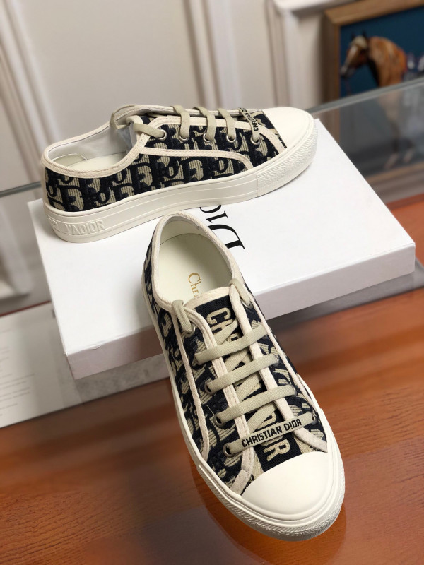 D*or b23 sneaker