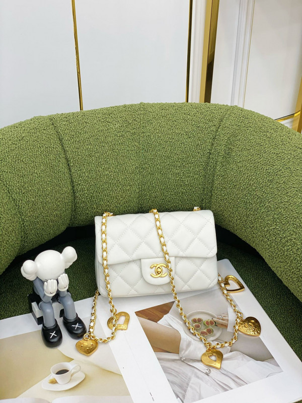 CL MINI FLAP BAG