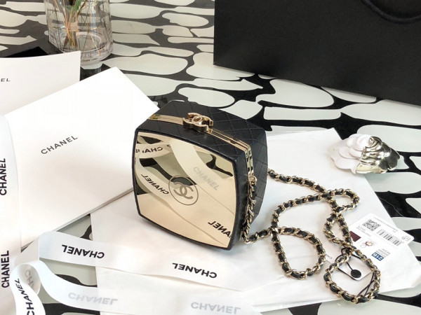 CL VANITY BOX