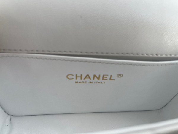 CL MINI FLAP BAG