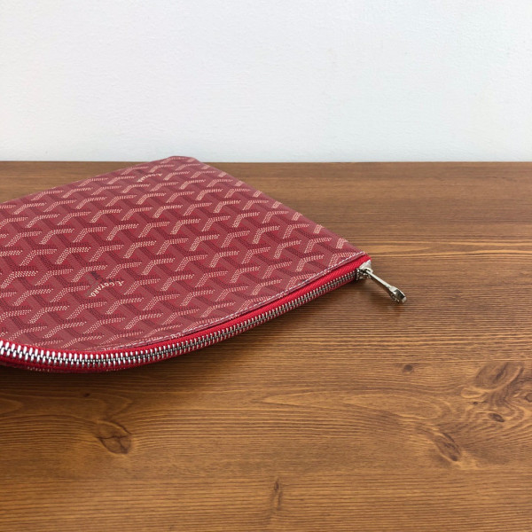 Go*ard senat pouch