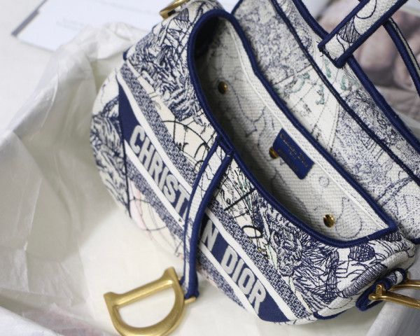 D*or saddle bag