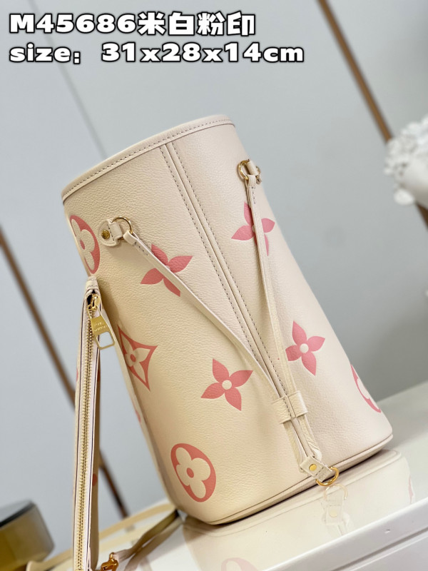 l**is V*t*n neverfull mm
