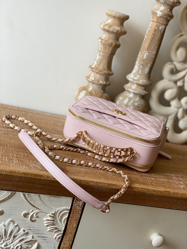 CL VANITY CASE