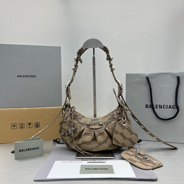 Ba*len*cia*ga women''s le cagole xs shoulder bag