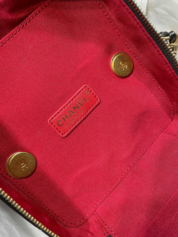CL VANITY CASE