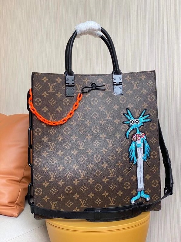 l**is V*t*n sac plat