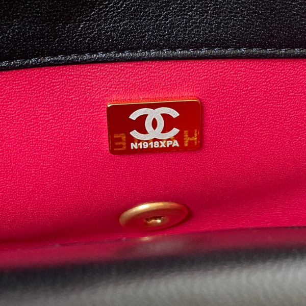 CL MINI FLAP BAG