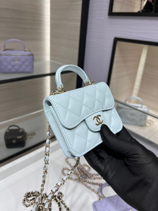 CL FLAP COIN PURSE WITH CHAIN