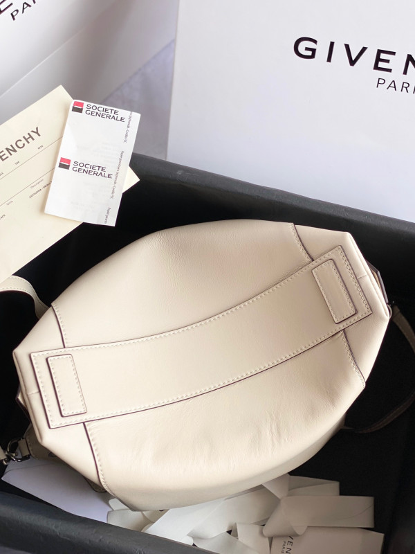 GIVENCHY ANTIGONA SOFT