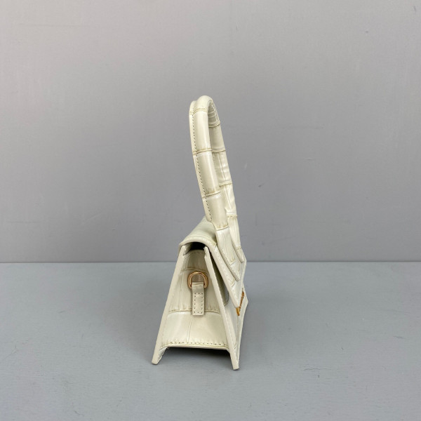 JACQUEMUS Le Chiquito Mini Bag