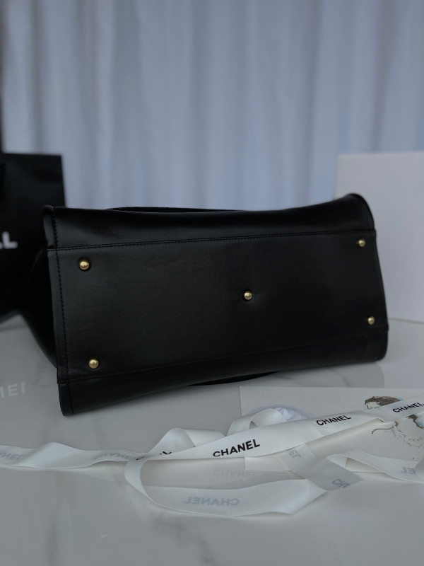 CL LARGE TOTE