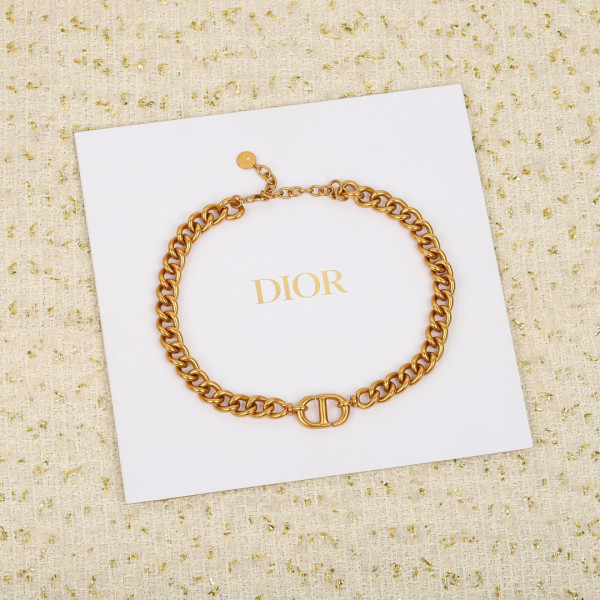 D*or necklace