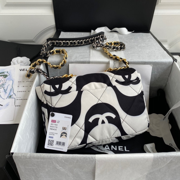 CL 19 FLAP BAG