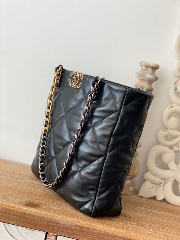 CL 19 SHOPPING BAG