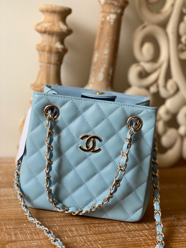 CL BUCKET BAG