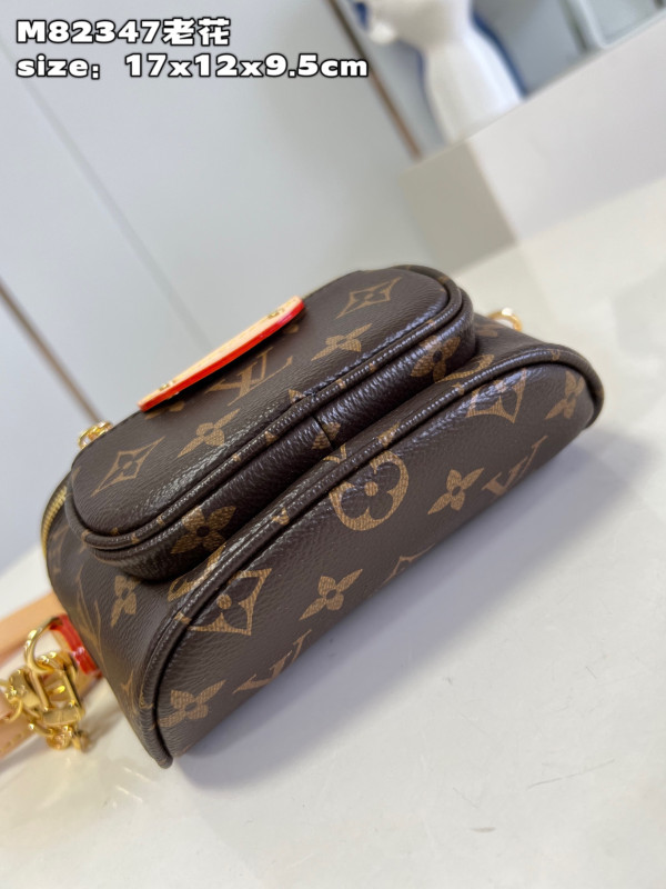 l**is V*t*n mini bumbag-17-12-9.5cm