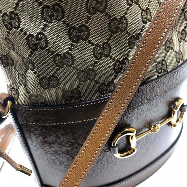 G*u*i 1955 horsebit small bucket bag