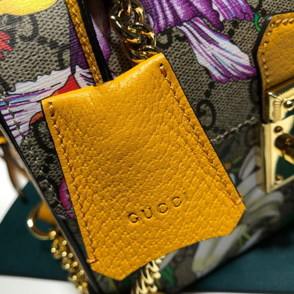 G*u*i padlock gg small bamboo shoulder bag