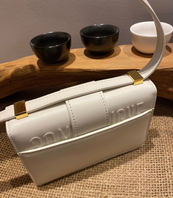 D*or 30 montaigne bag