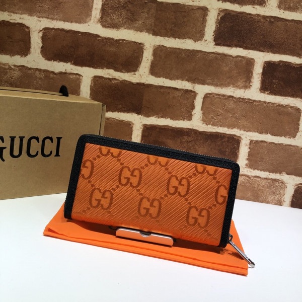 G*u*i off the grid zippy wallet