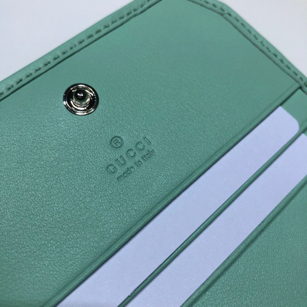 G*u*i gg marmont chain wallet