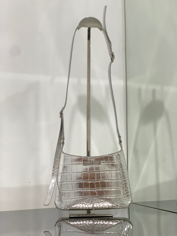 Ba*len*cia*ga xx small hobo bag