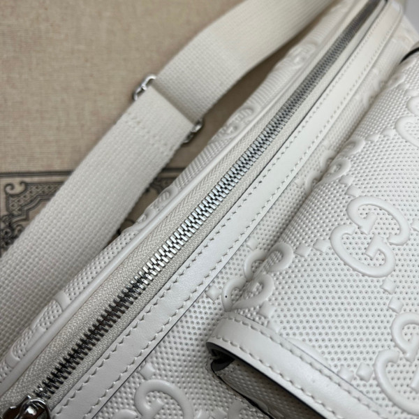 G*u*i gg embossed belt bag