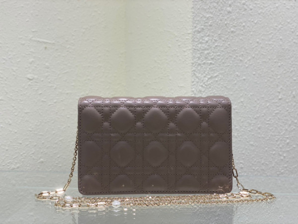 D*or lady D*or chain pouch